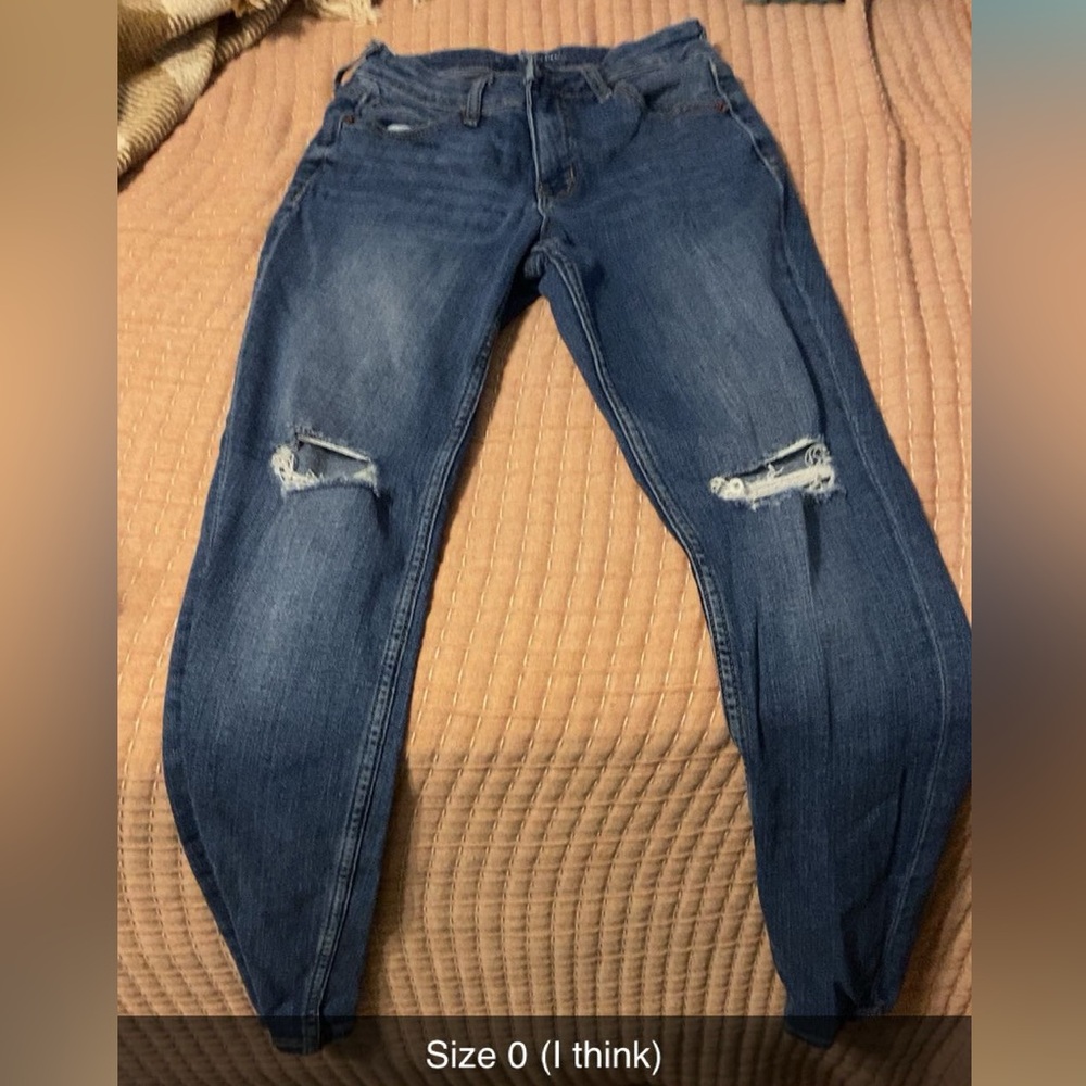 Women's Distressed Blue Jeans